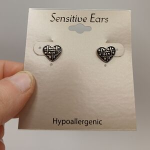 Silver Tone Heart Stud Earrings | Hypoallergenic | Sensitive Ears